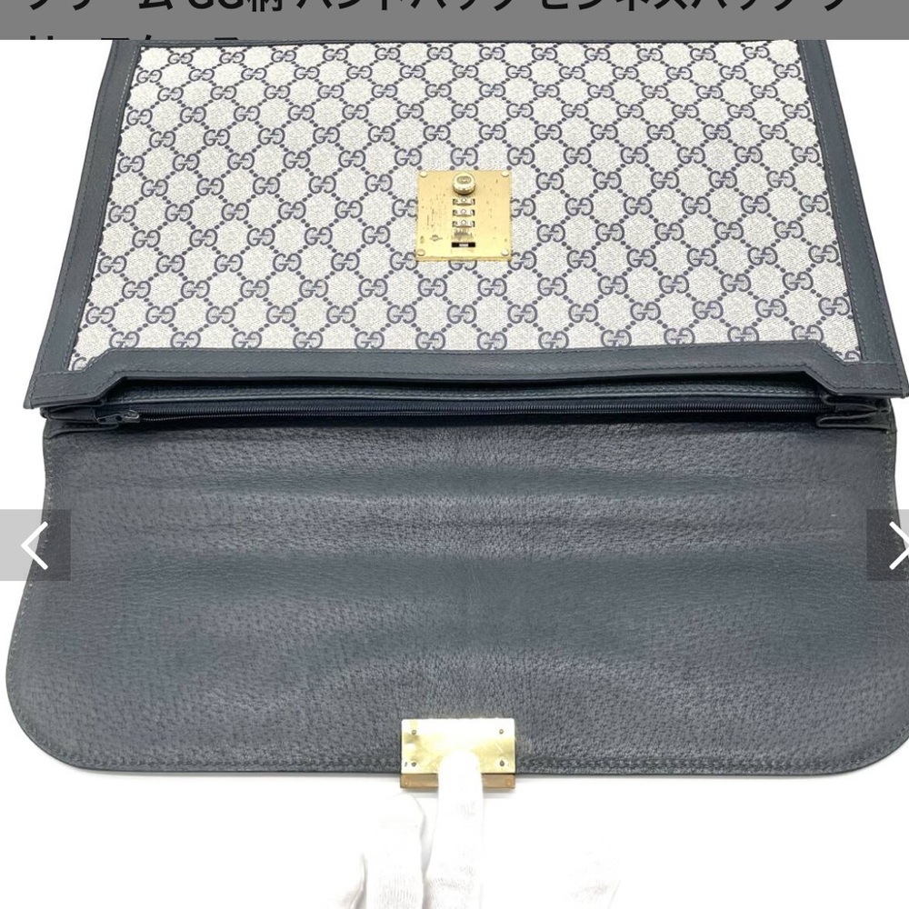 SOLD-SOLD Gucci Vintage Navy and Cream Monogram Briefcase - Picture 3 of 11